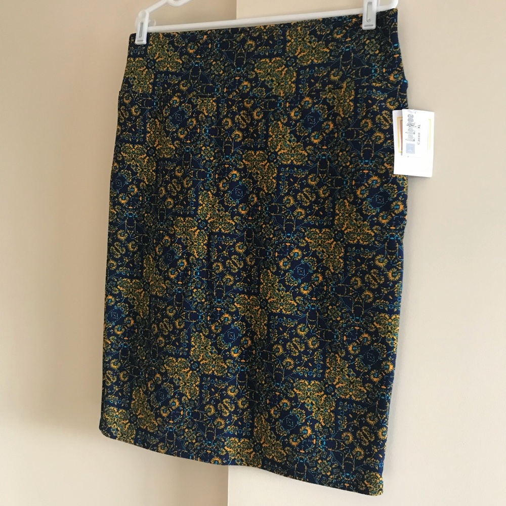 LuLaRoe Cassie XL Skirt
